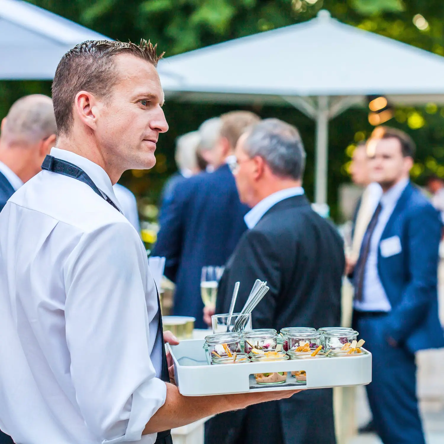 empfang service flying buffet firmenevent glasauswahl