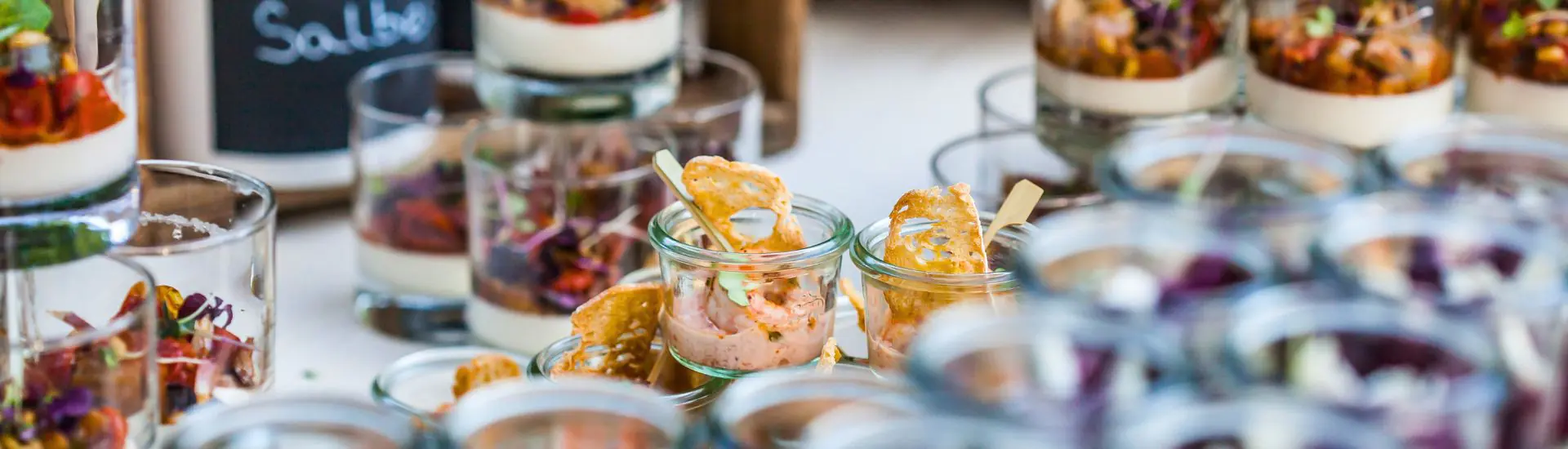 fingerfood catering glaeschen vorspeisen business event header