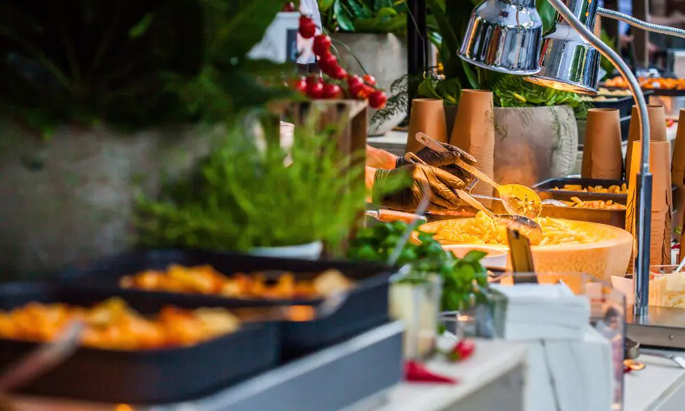 fps catering warmes buffet live cooking frankfurt.jpg