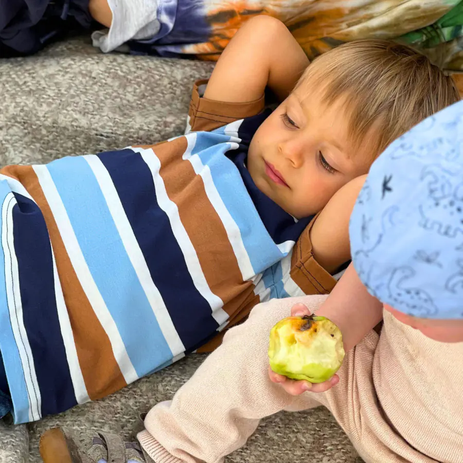 fps catering schulcatering kita kind entspannte pause apfel